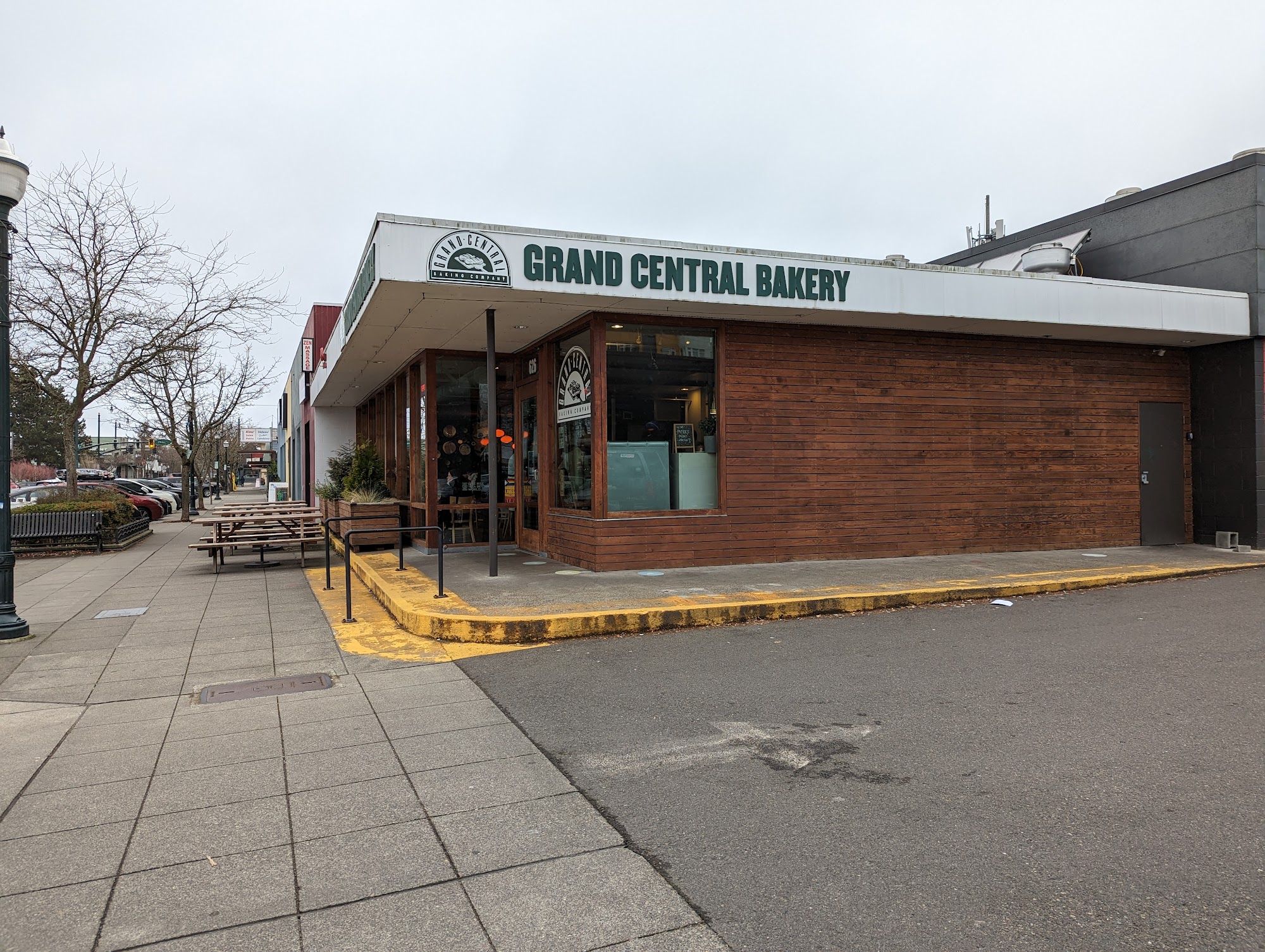Grand Central Bakery - Burien cafe