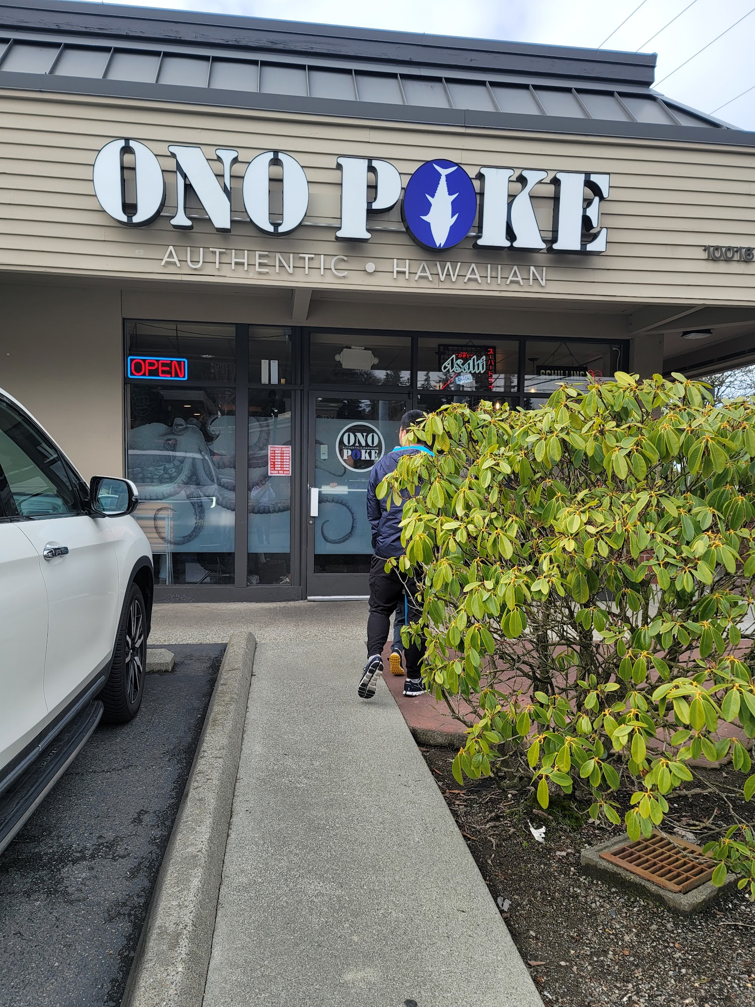 Ono Authentic Hawaiian Poke
