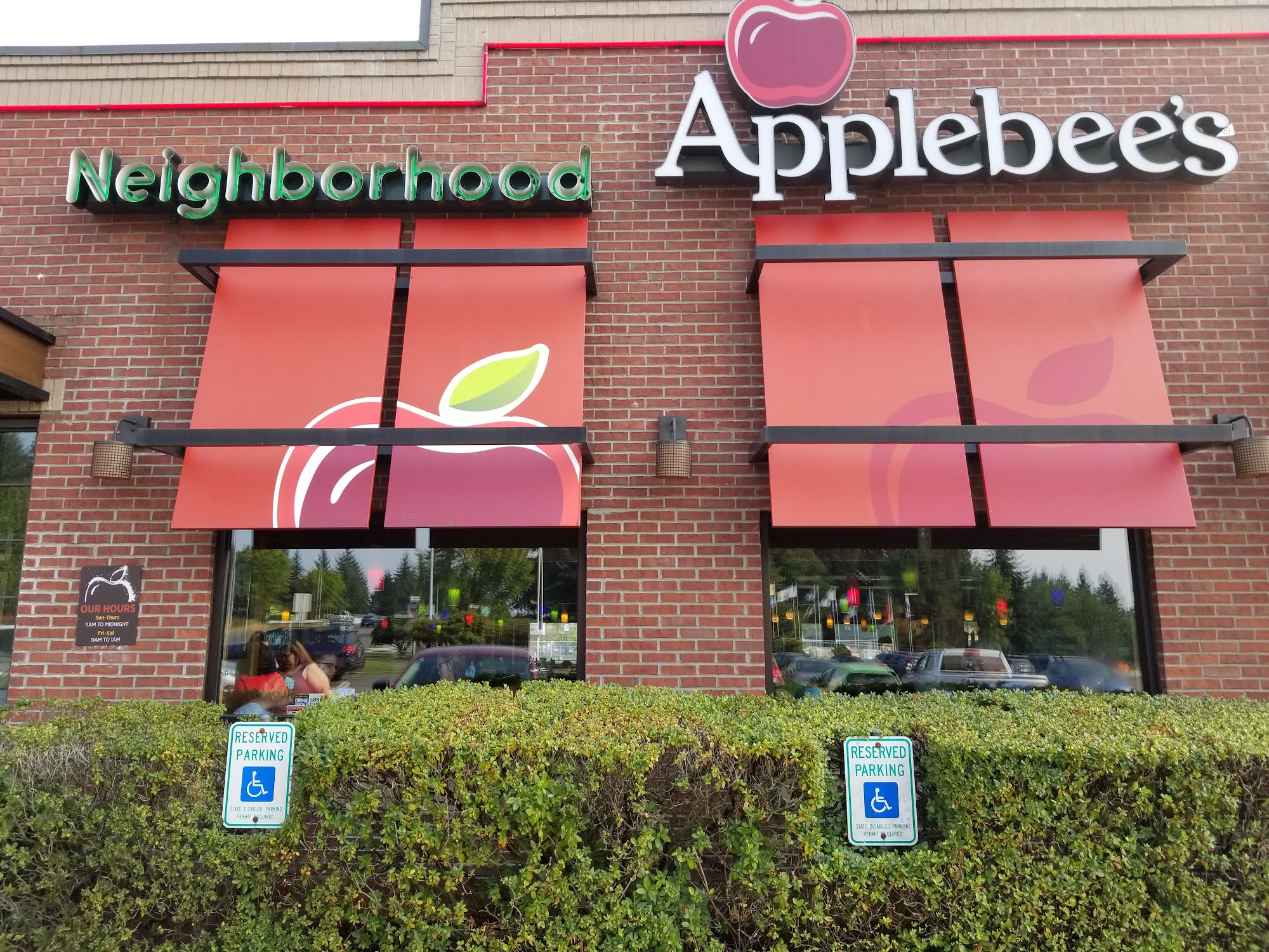 Applebee's Grill + Bar