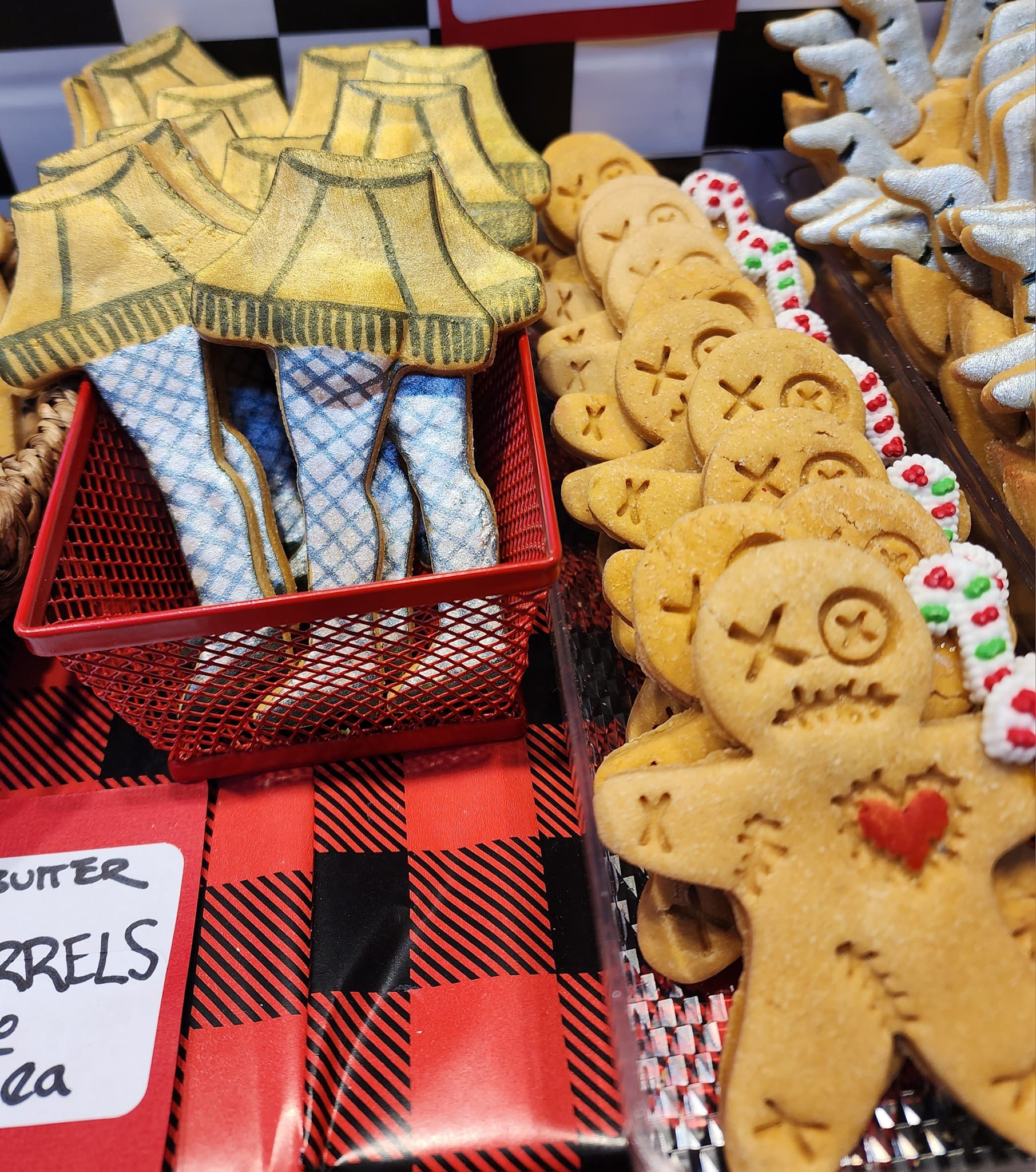 Crossed Paws Bakery Olympia