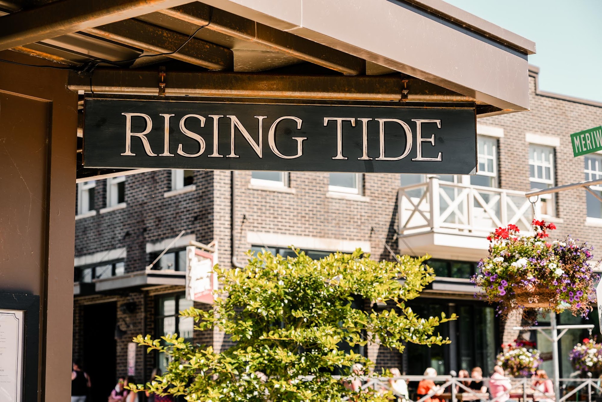 Rising Tide Tavern