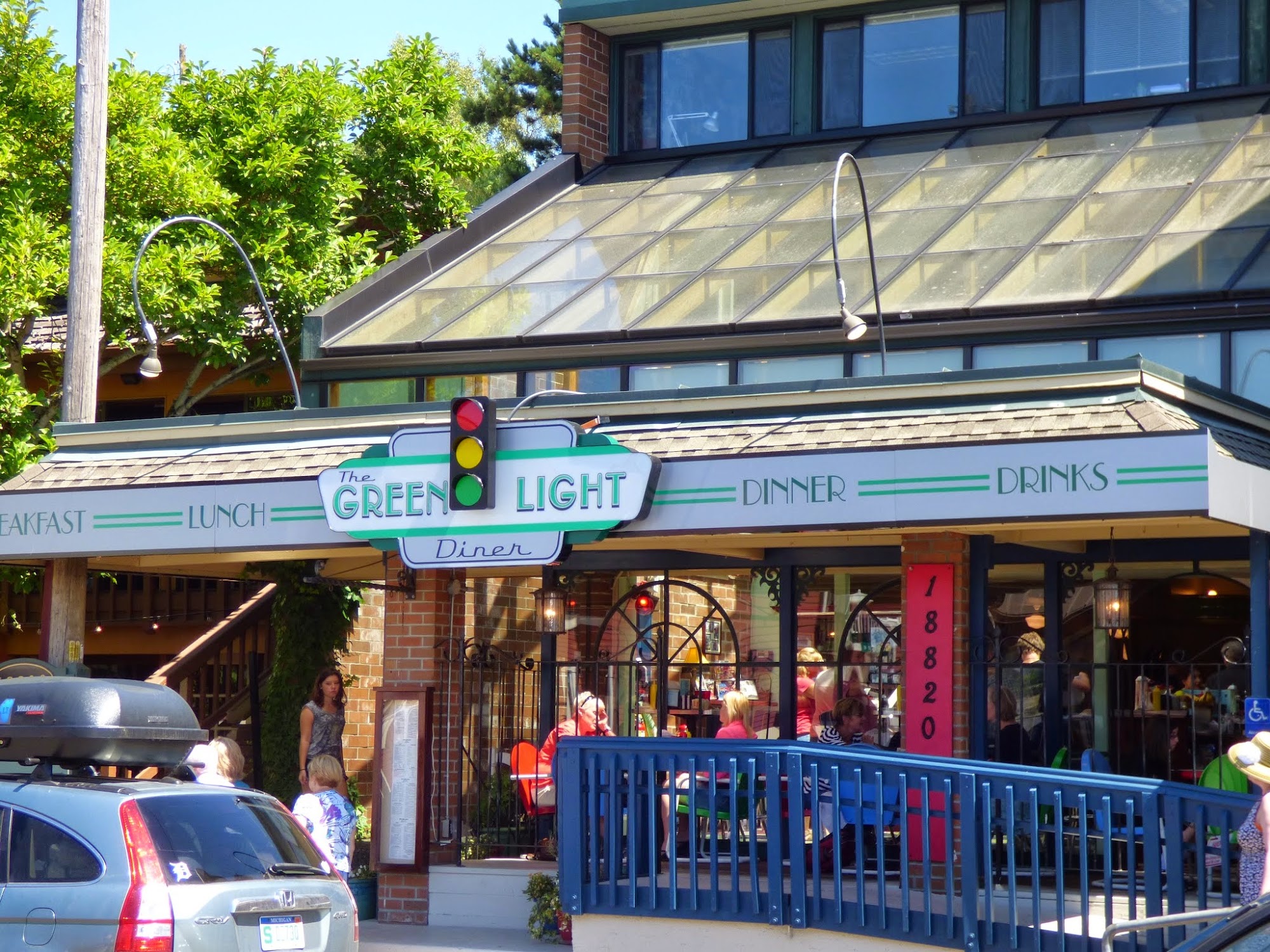 Green Light Diner