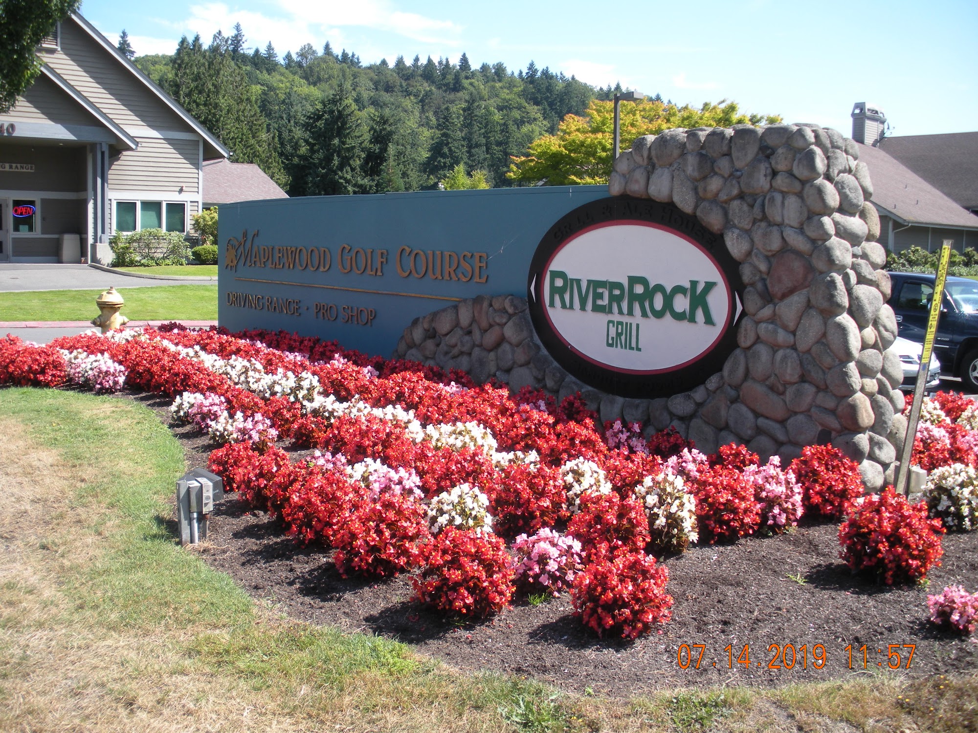 RiverRock Grill