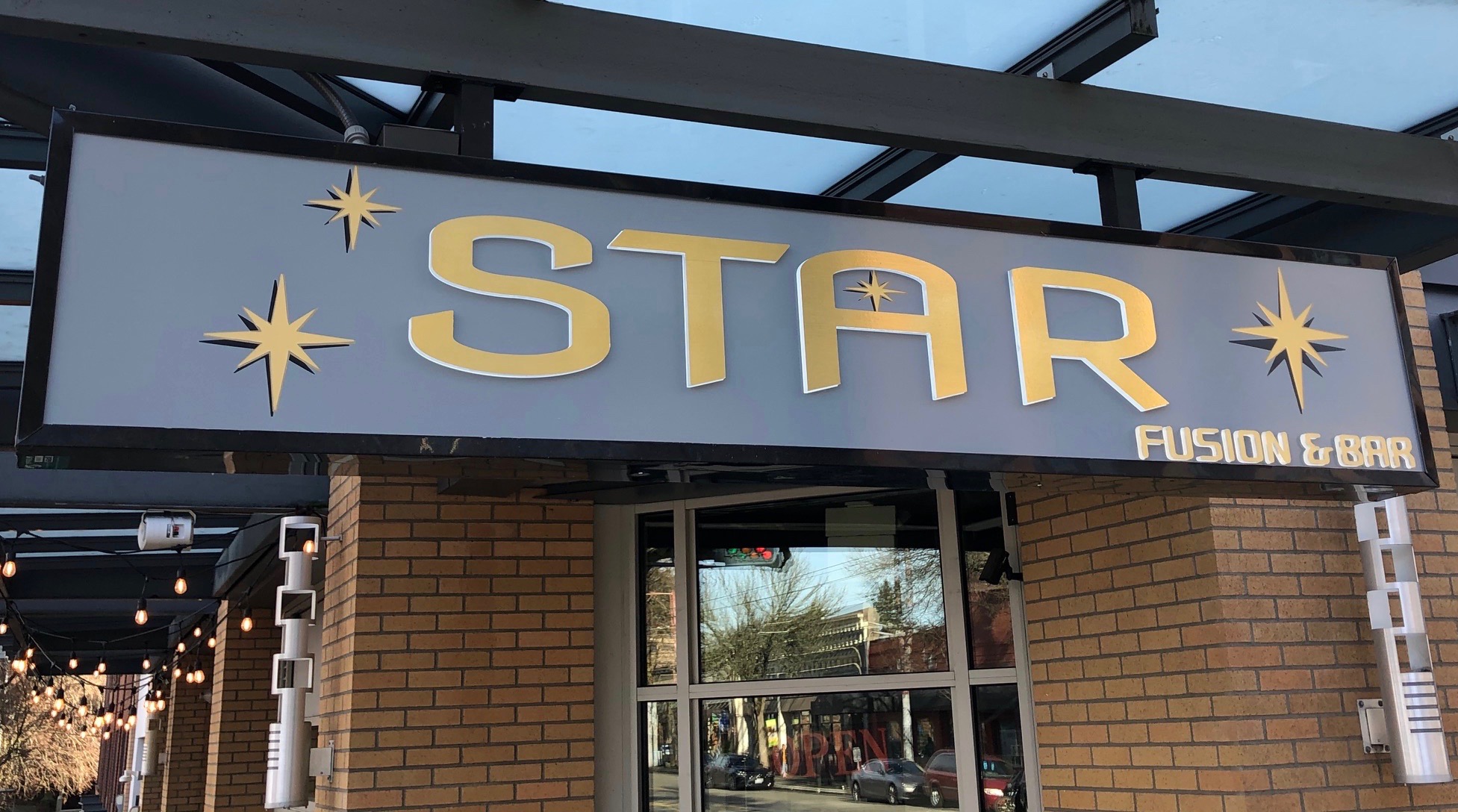 Star Sushi & Bar