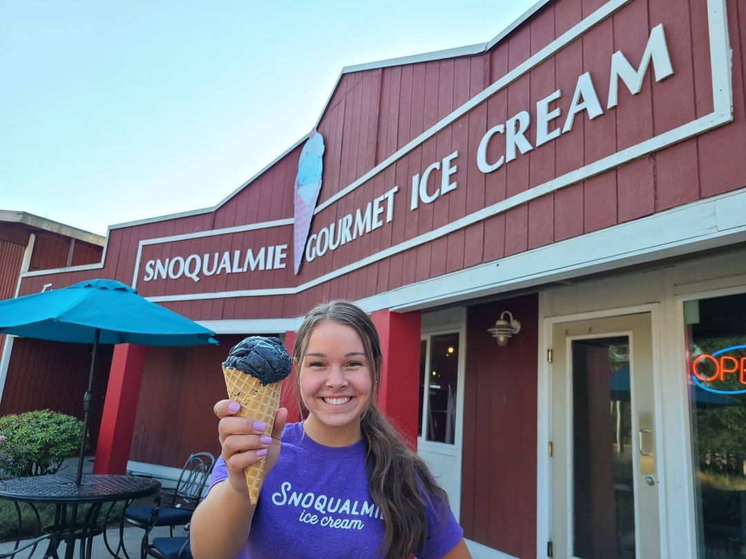 Snoqualmie Ice Cream - Historic Downtown Snoqualmie