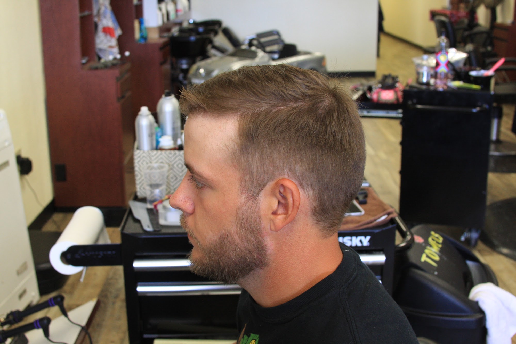 Country Cuts Salon 18021 Gibson Rd SW, Tenino Washington 98589