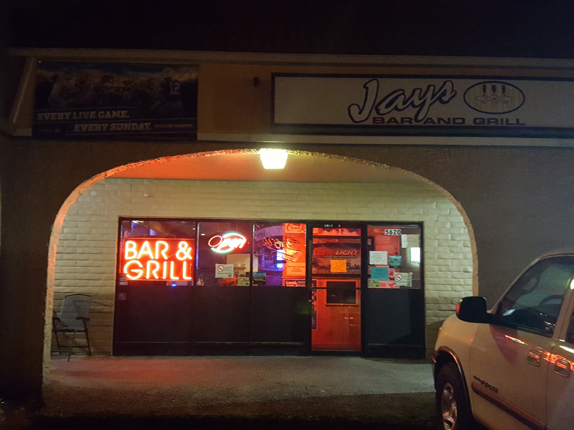 Jay's Bar & Grill