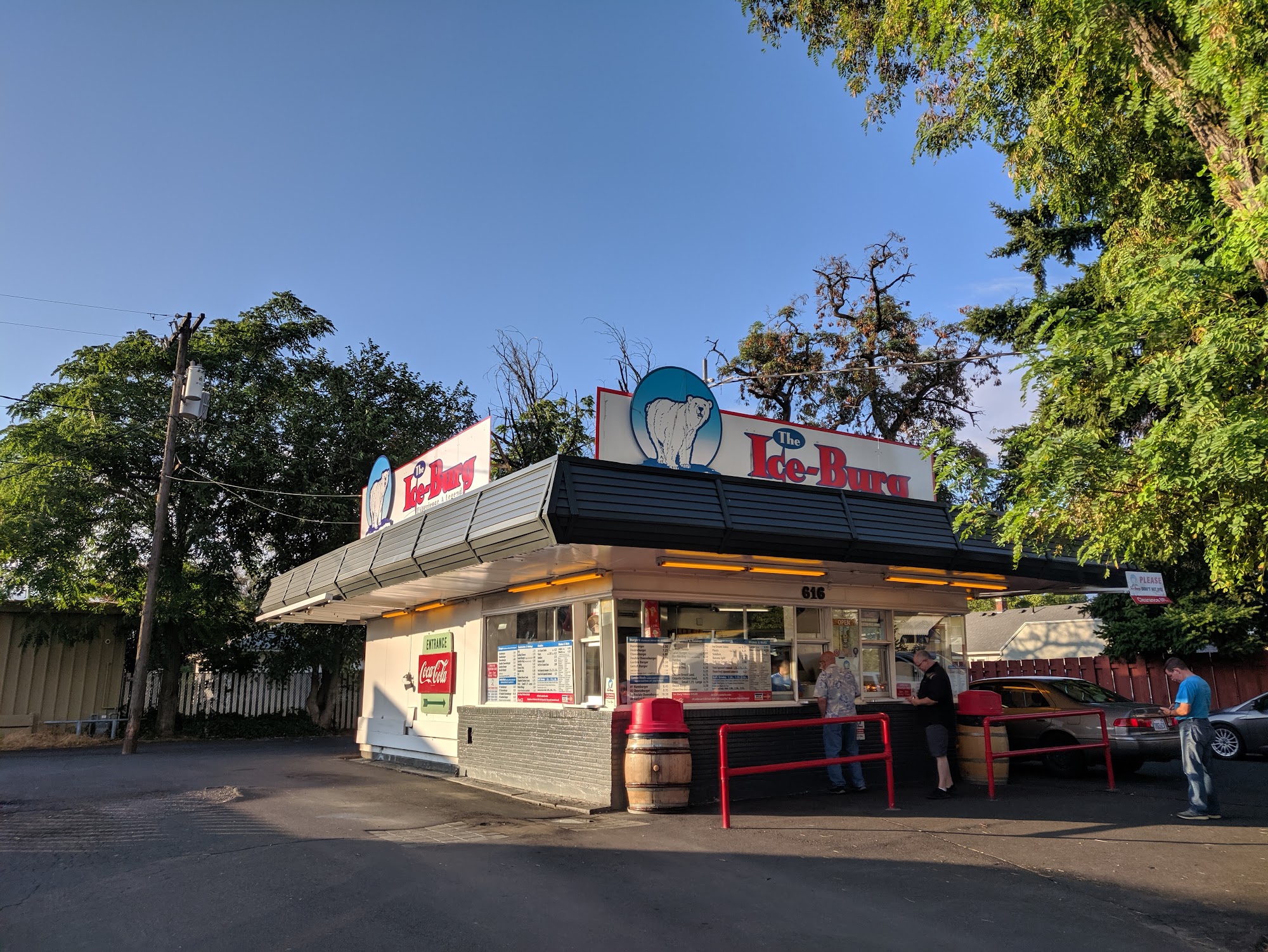 Ice-Burg Drive-In