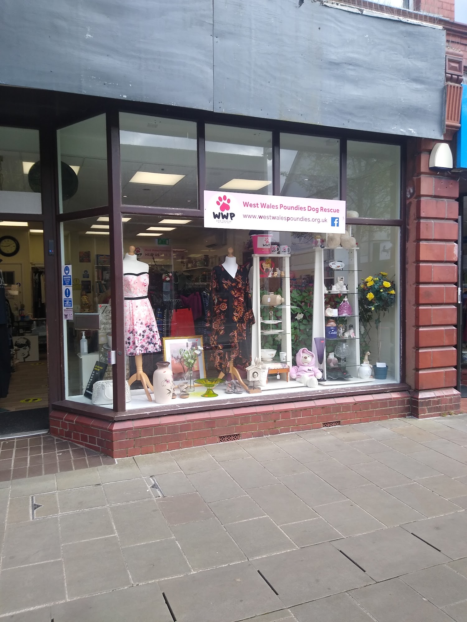 West Wales Poundies Dog Rescue Charity Shop Ammanford