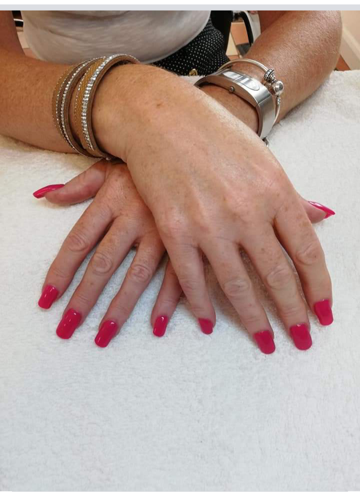 Luviz Hair & Beauty Salon Buckley