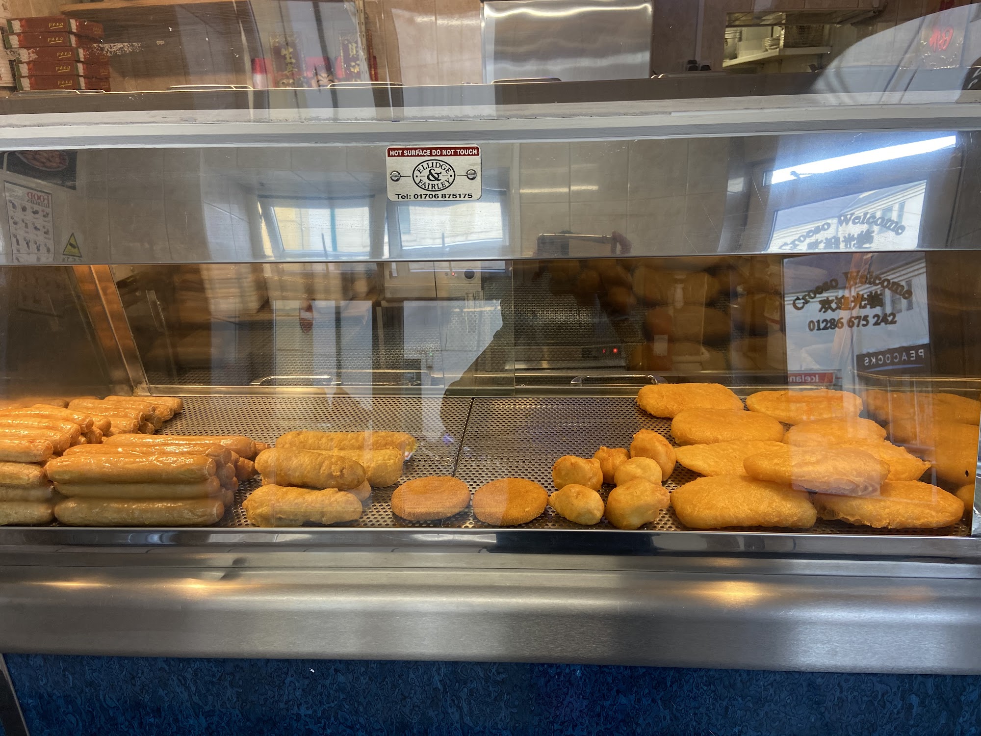 Lee's 17 Pool Hill, Caernarfon