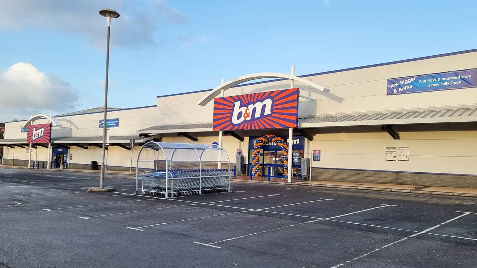 B&M Store