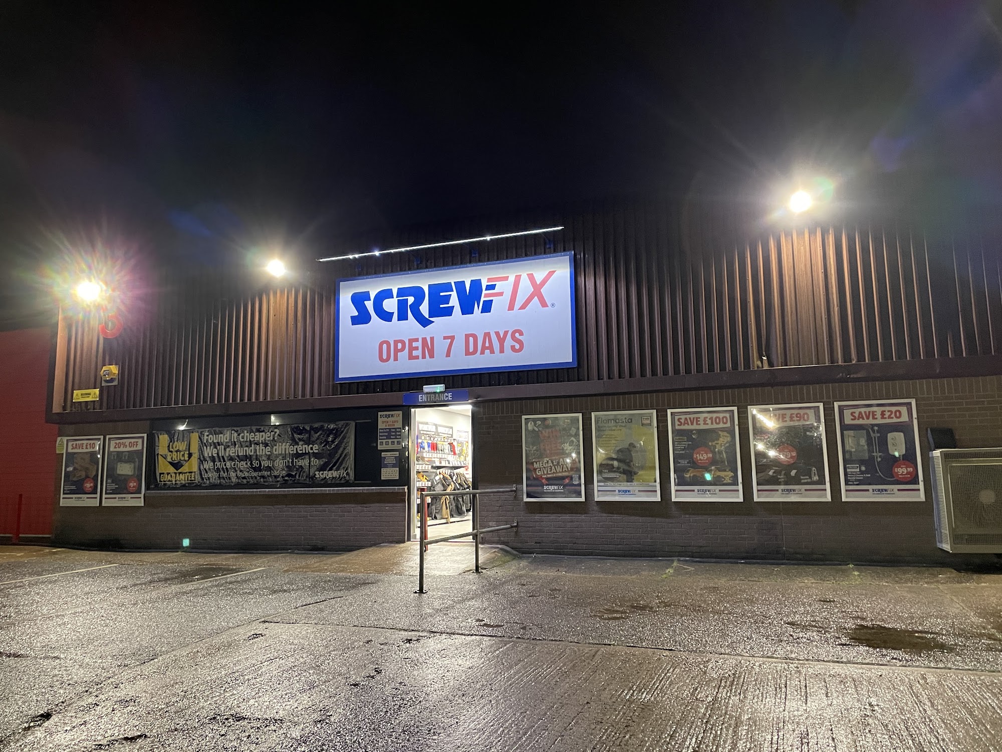 Screwfix Cwmbran