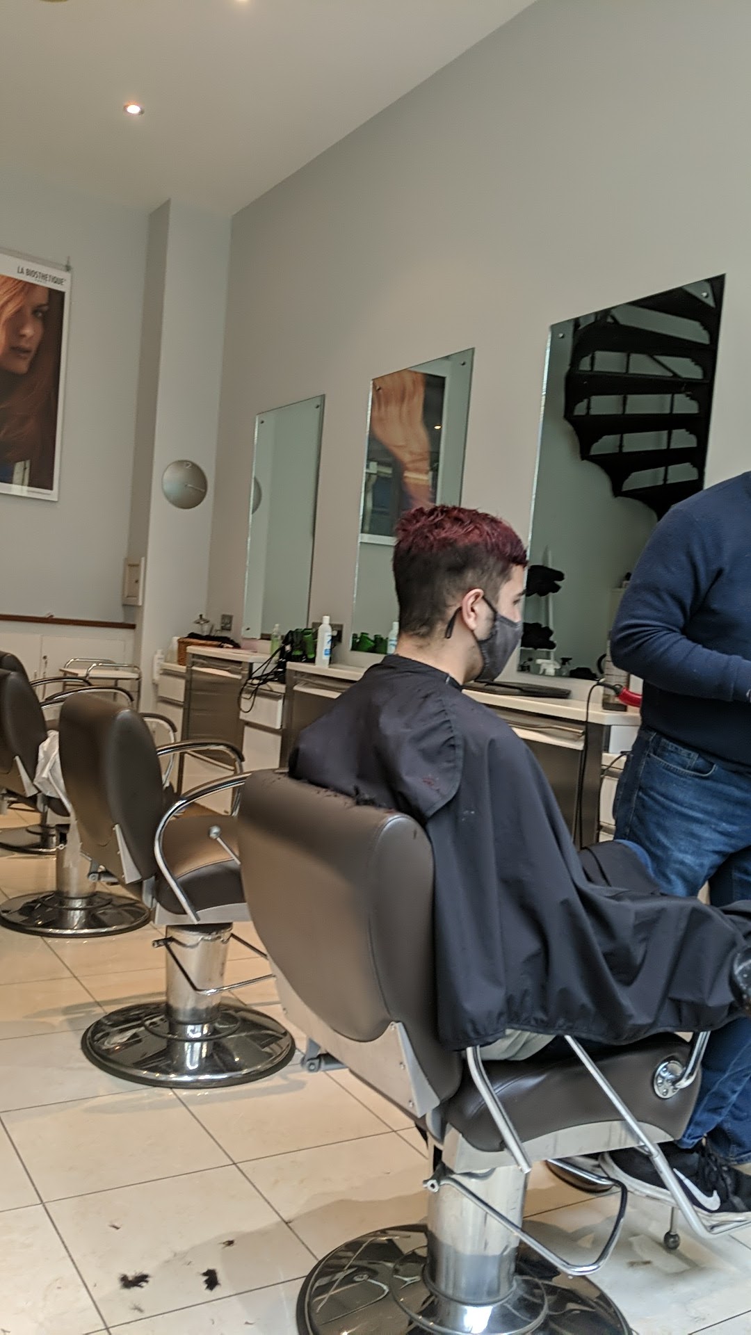 Nut House Hair Design Newport