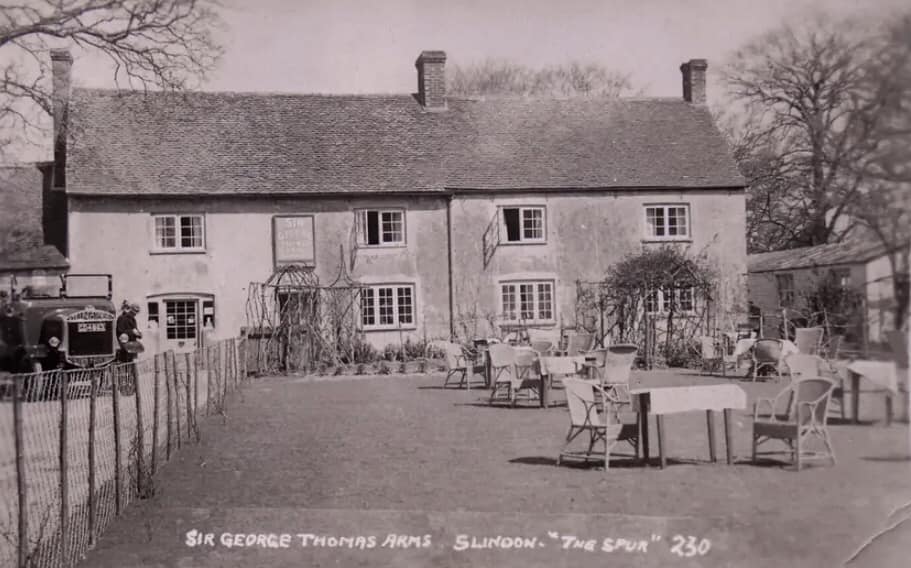 The Spur Country Pub & Restaurant A29, The Spur, London Rd, Slindon Common, Arundel