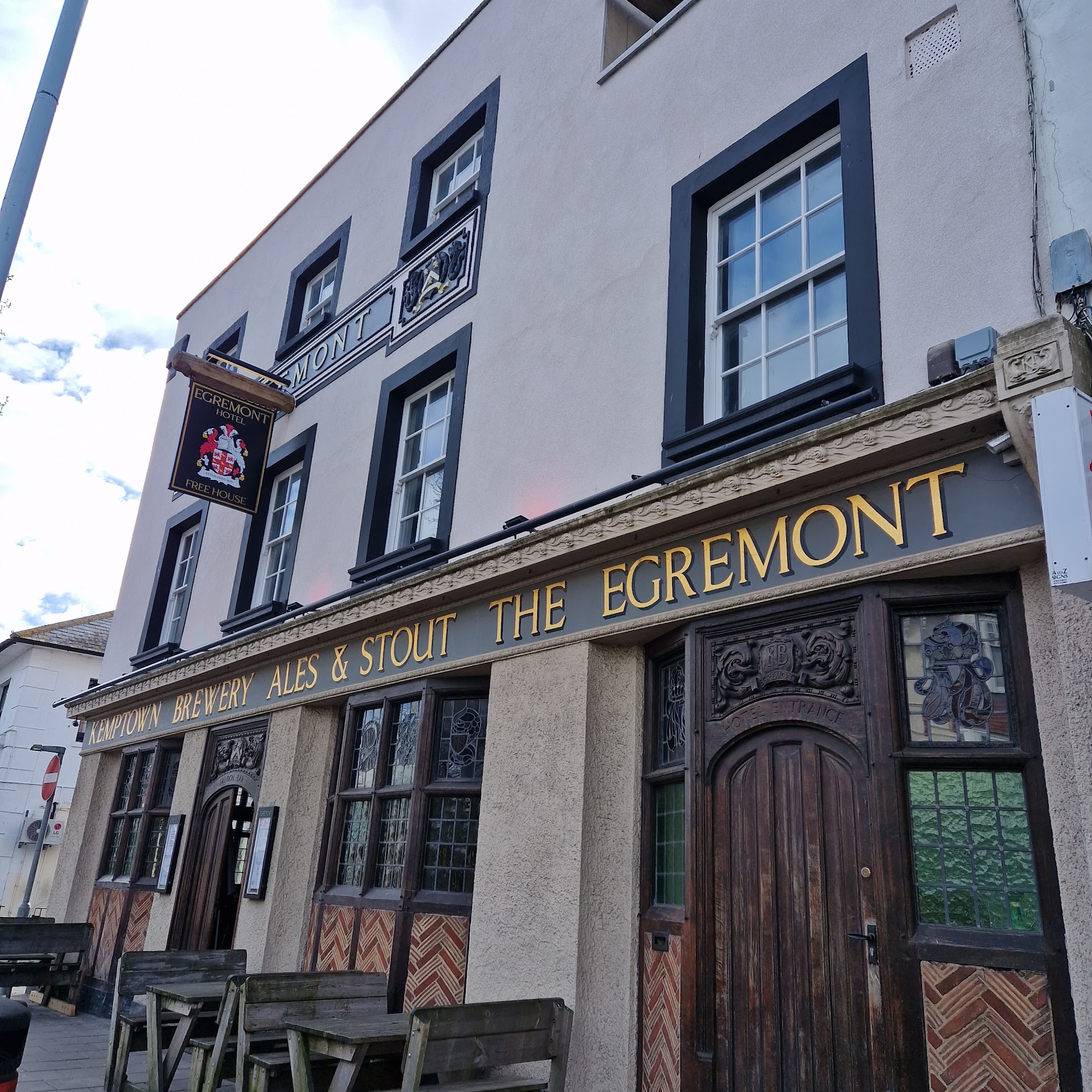 The Egremont Pub 32 Brighton Rd, Worthing