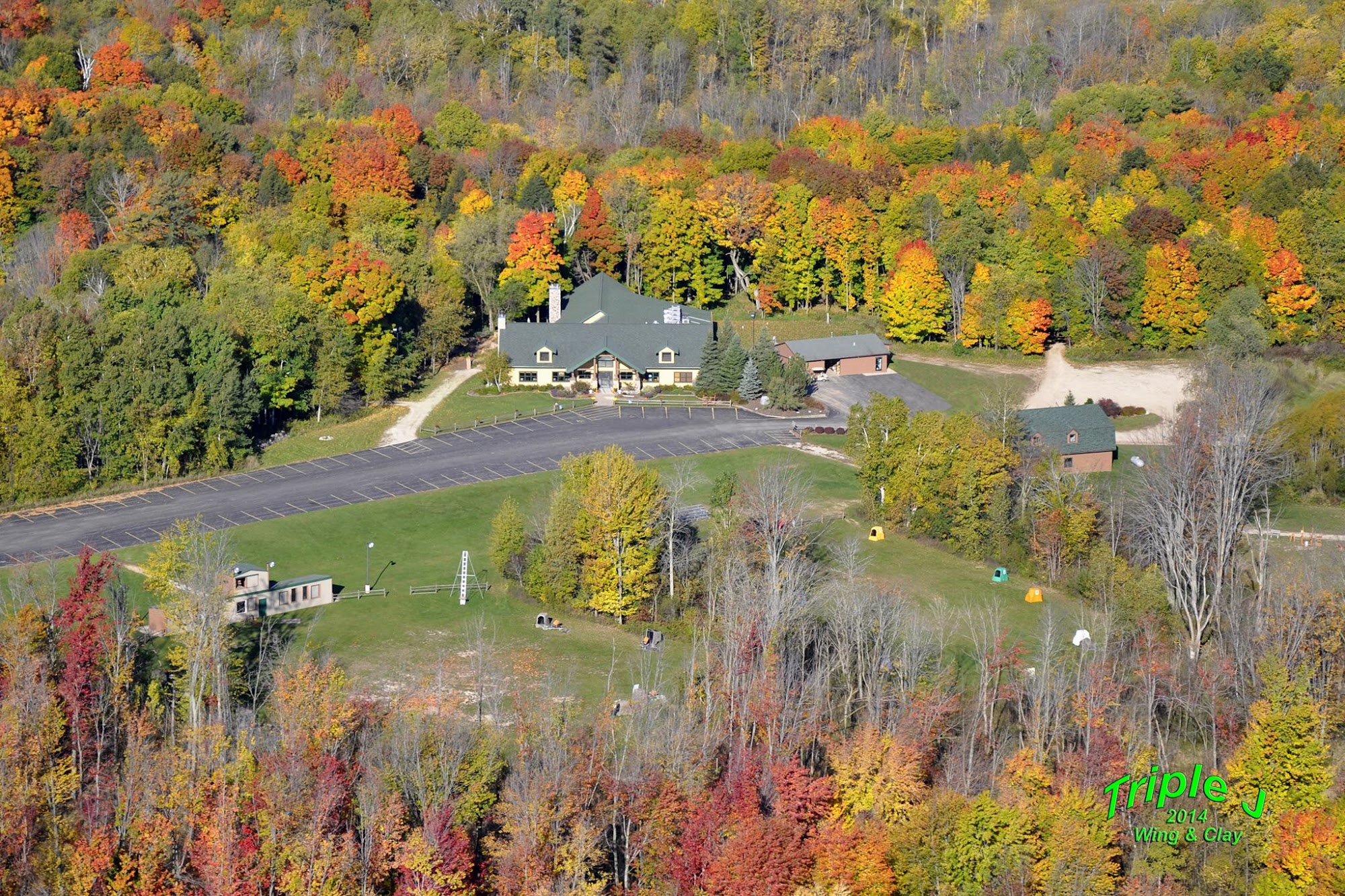 Woodfire Lodge at Triple J Wing and Clay