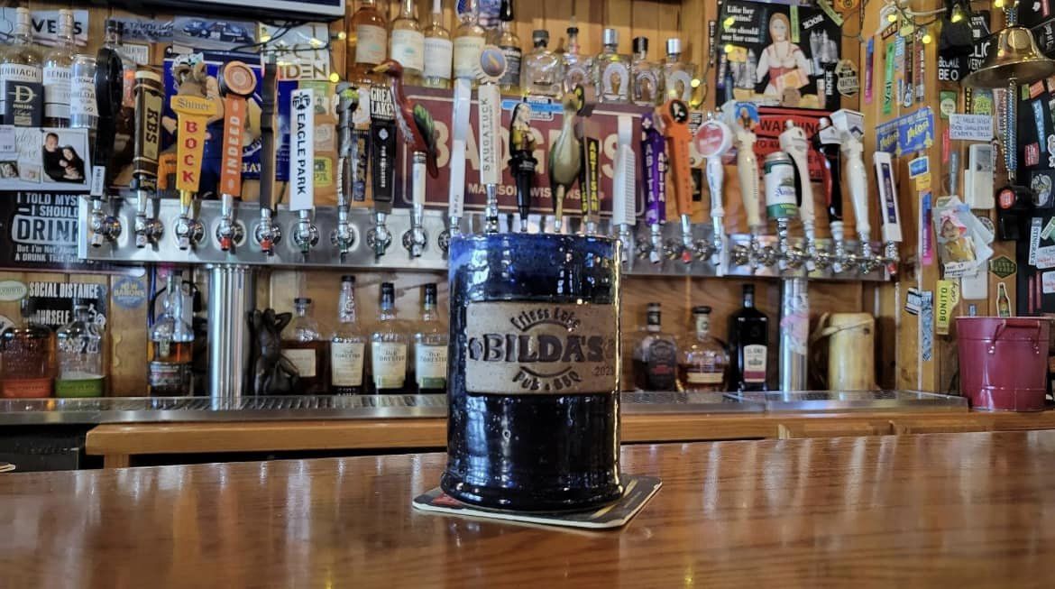 Bilda's Friess Lake Pub