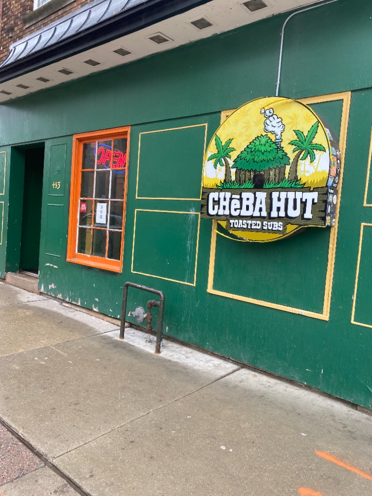 Cheba Hut 