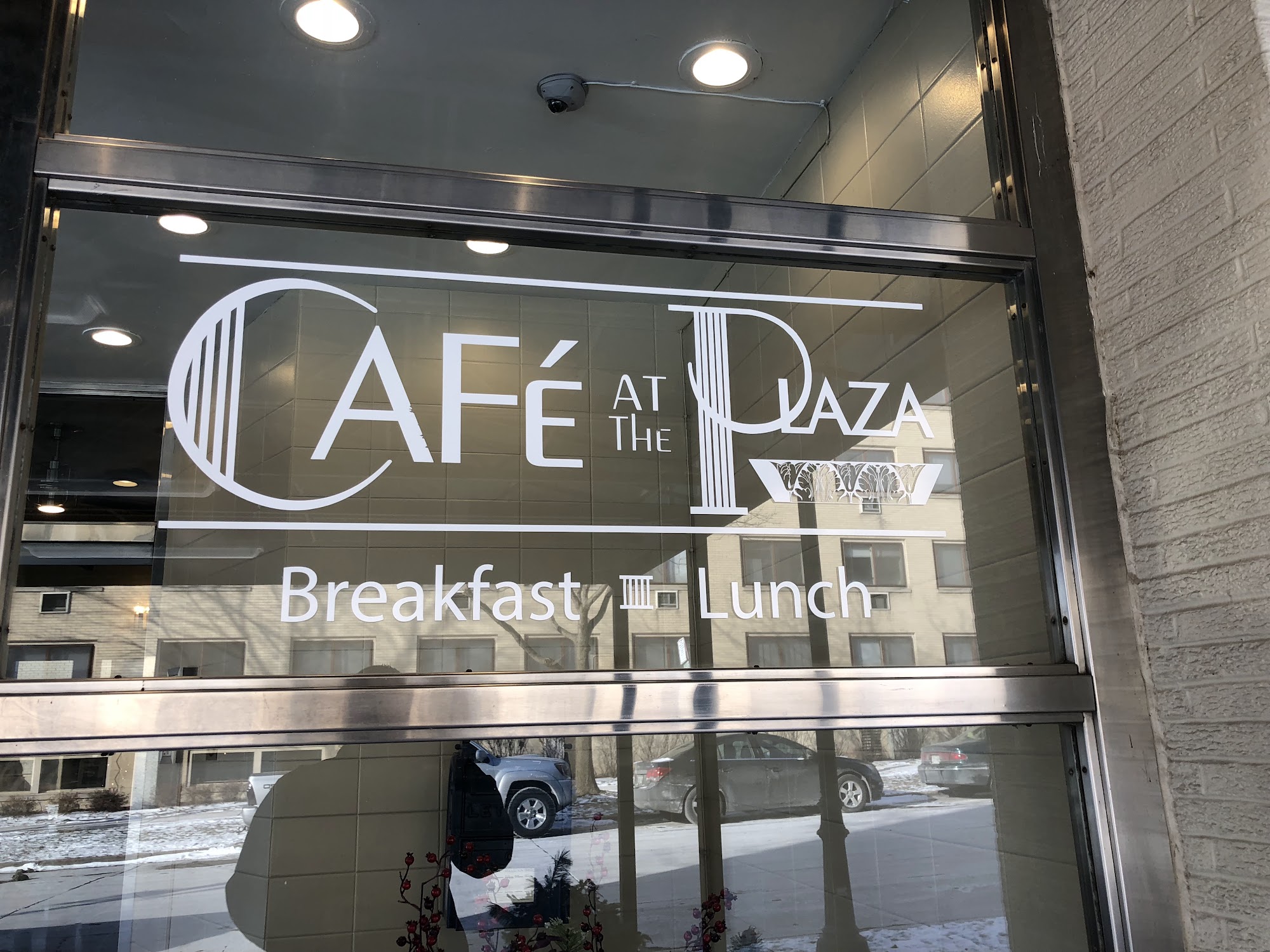 Café At The Plaza