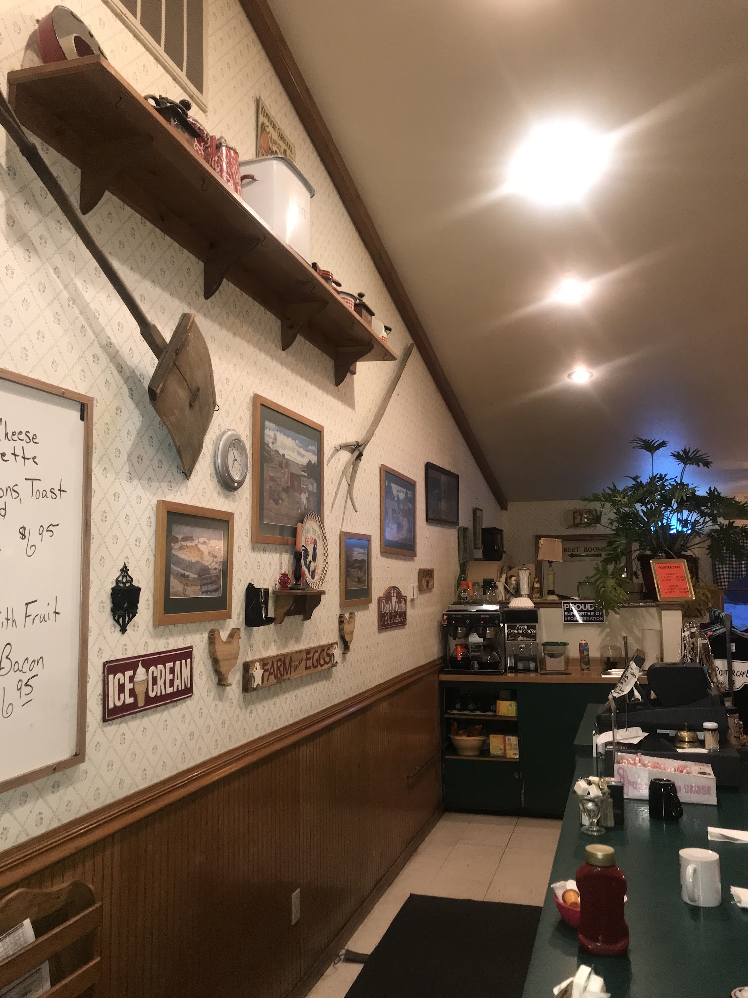 Pointer Cafe