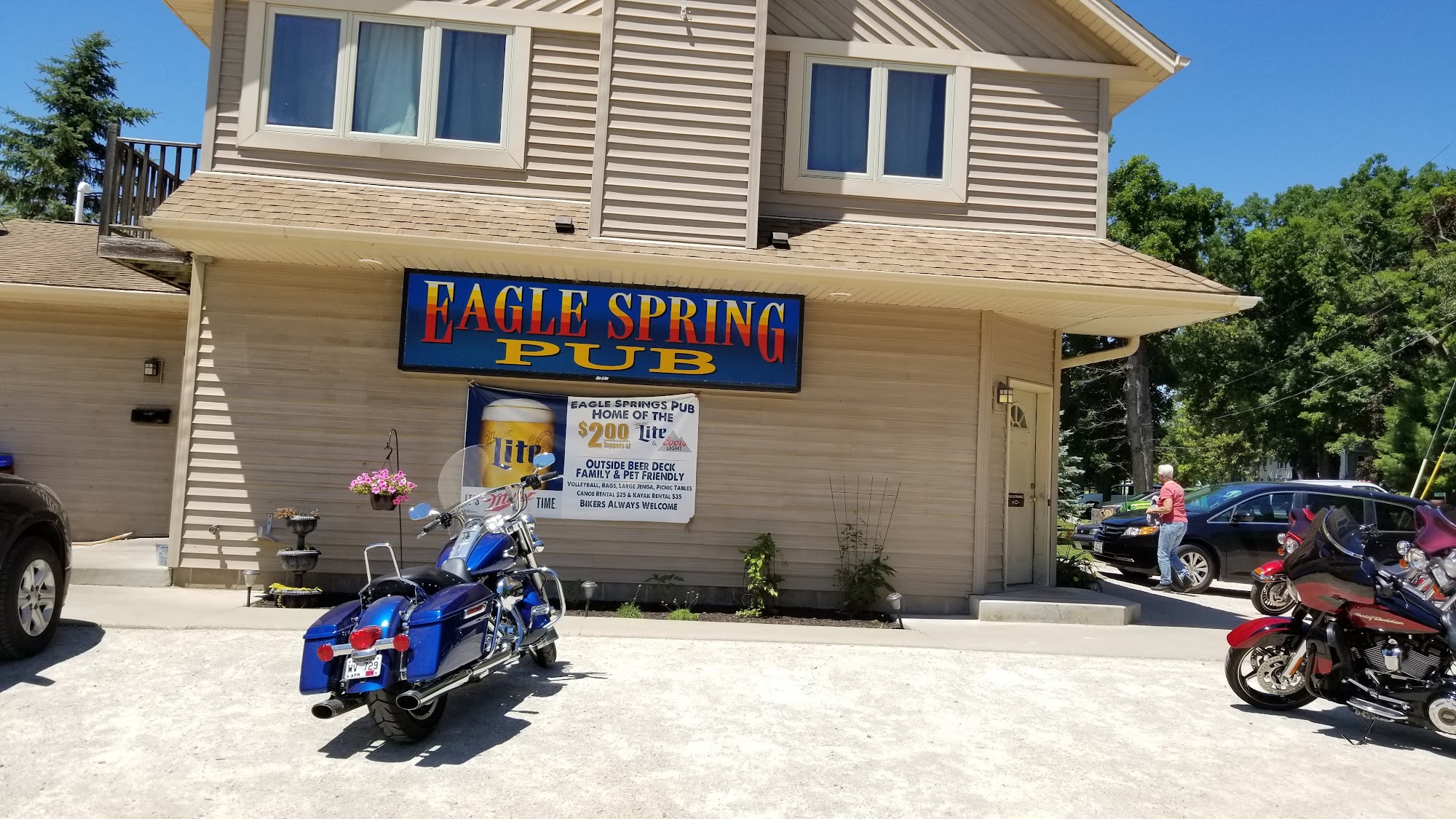 Eagle Springs Pub by Sideliners