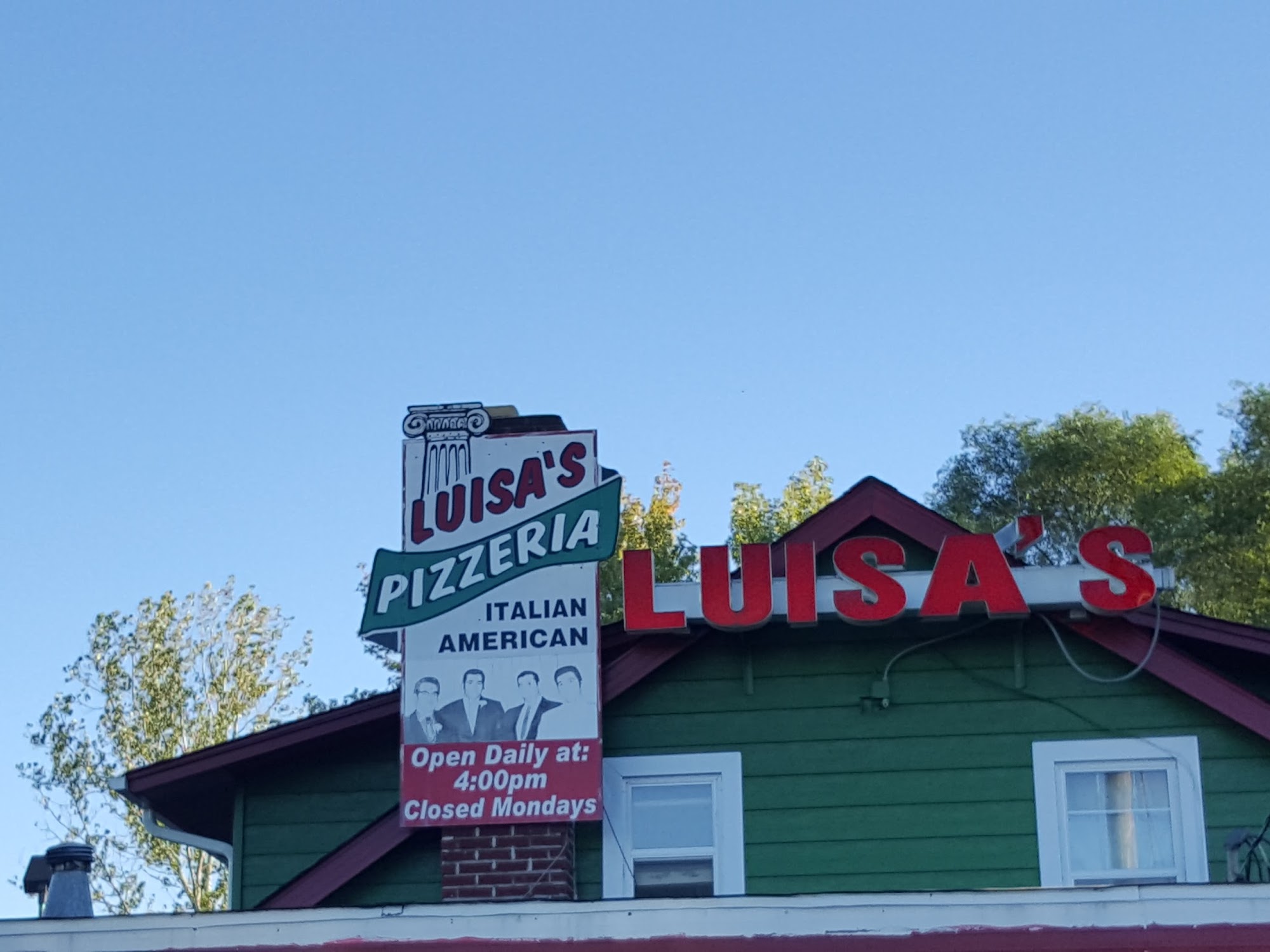 Luisa's Pizza