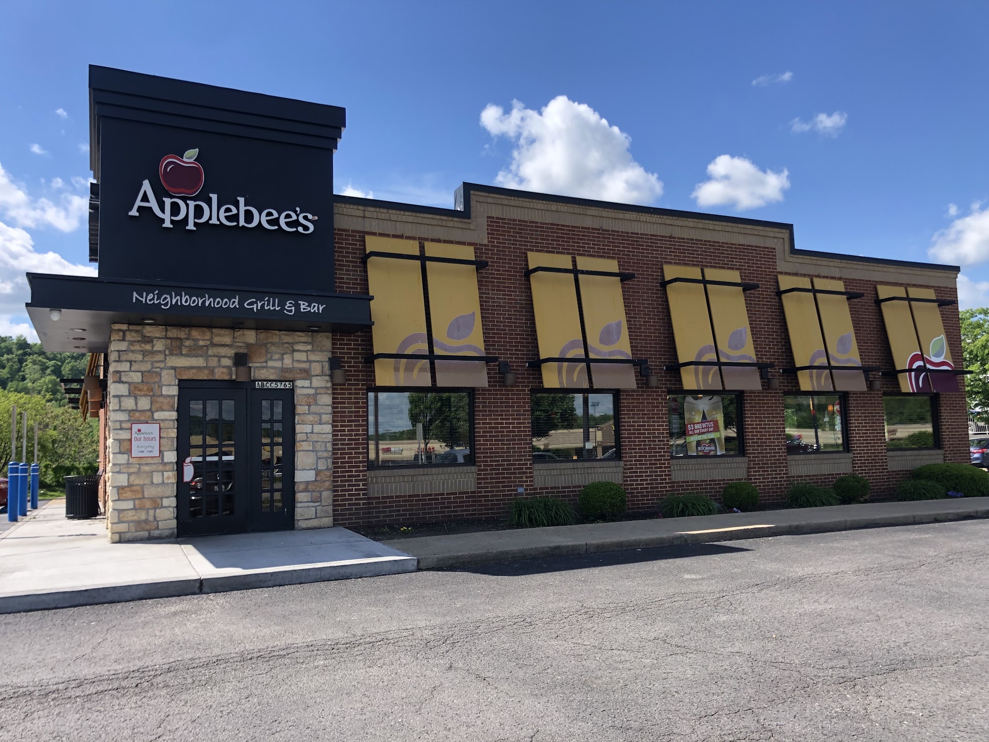 Applebee's Grill + Bar