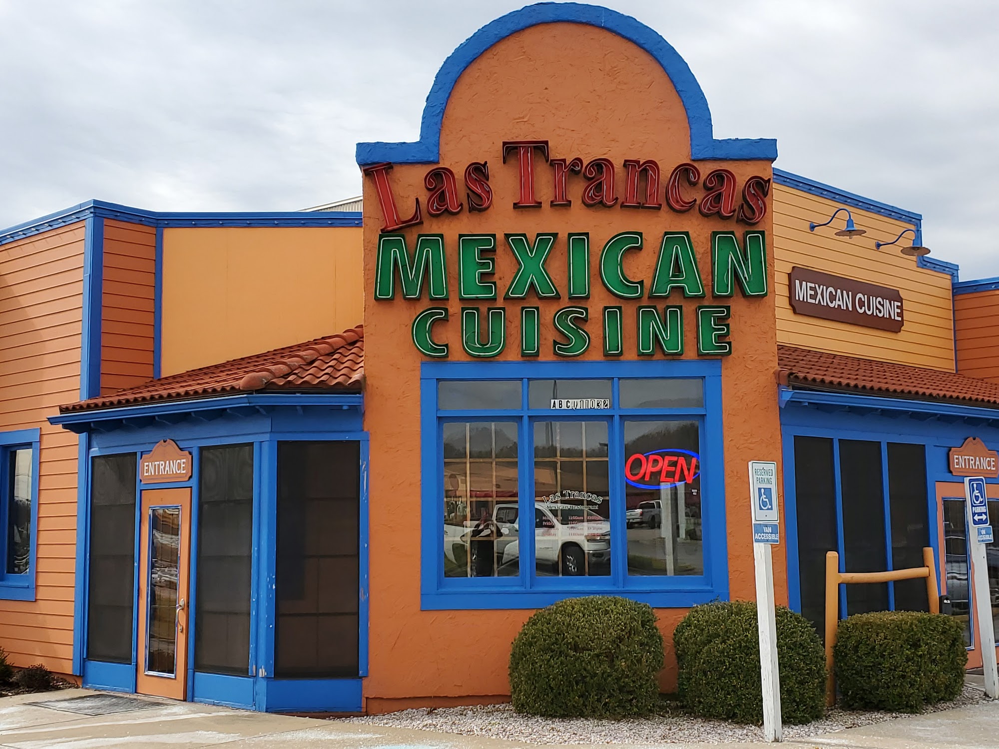 Las Trancas Mexican Restaurant - Clarksburg