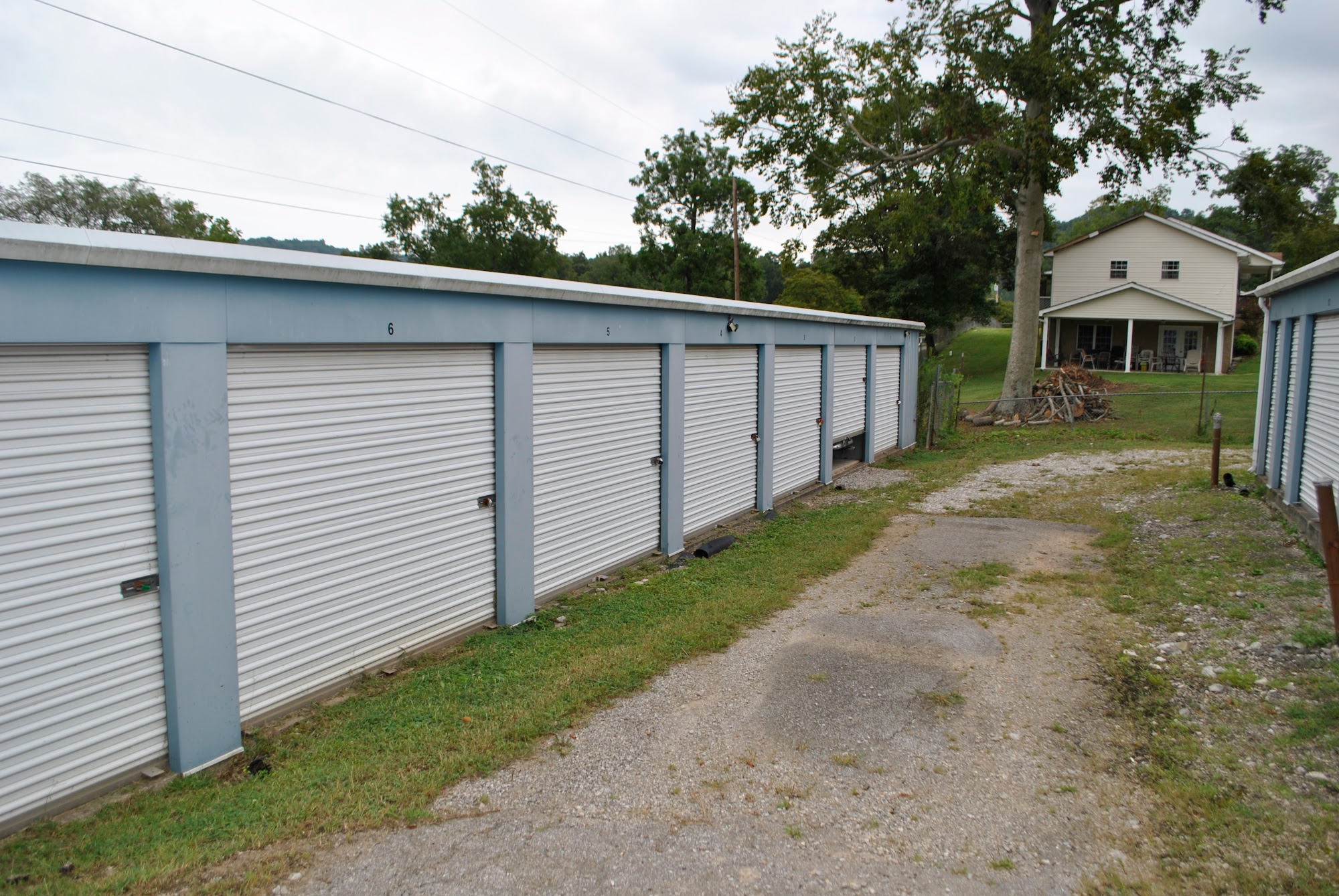 AAA Mini Storage (Big Tyler Location)