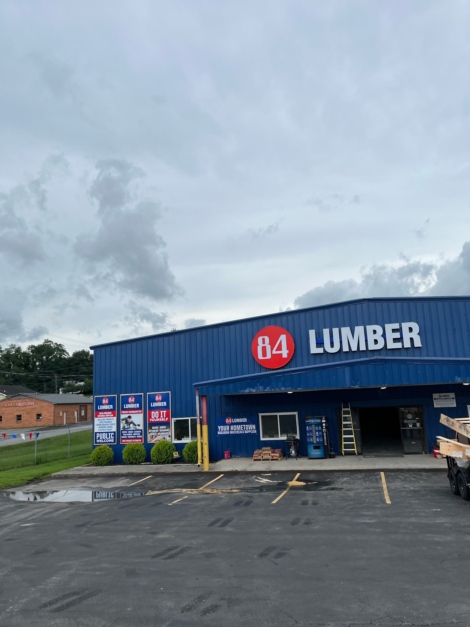 84 Lumber 184 Maplewood Ave, Lewisburg West Virginia 24901