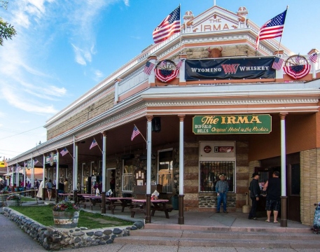 Buffalo Bill's Irma Hotel & Restaurant