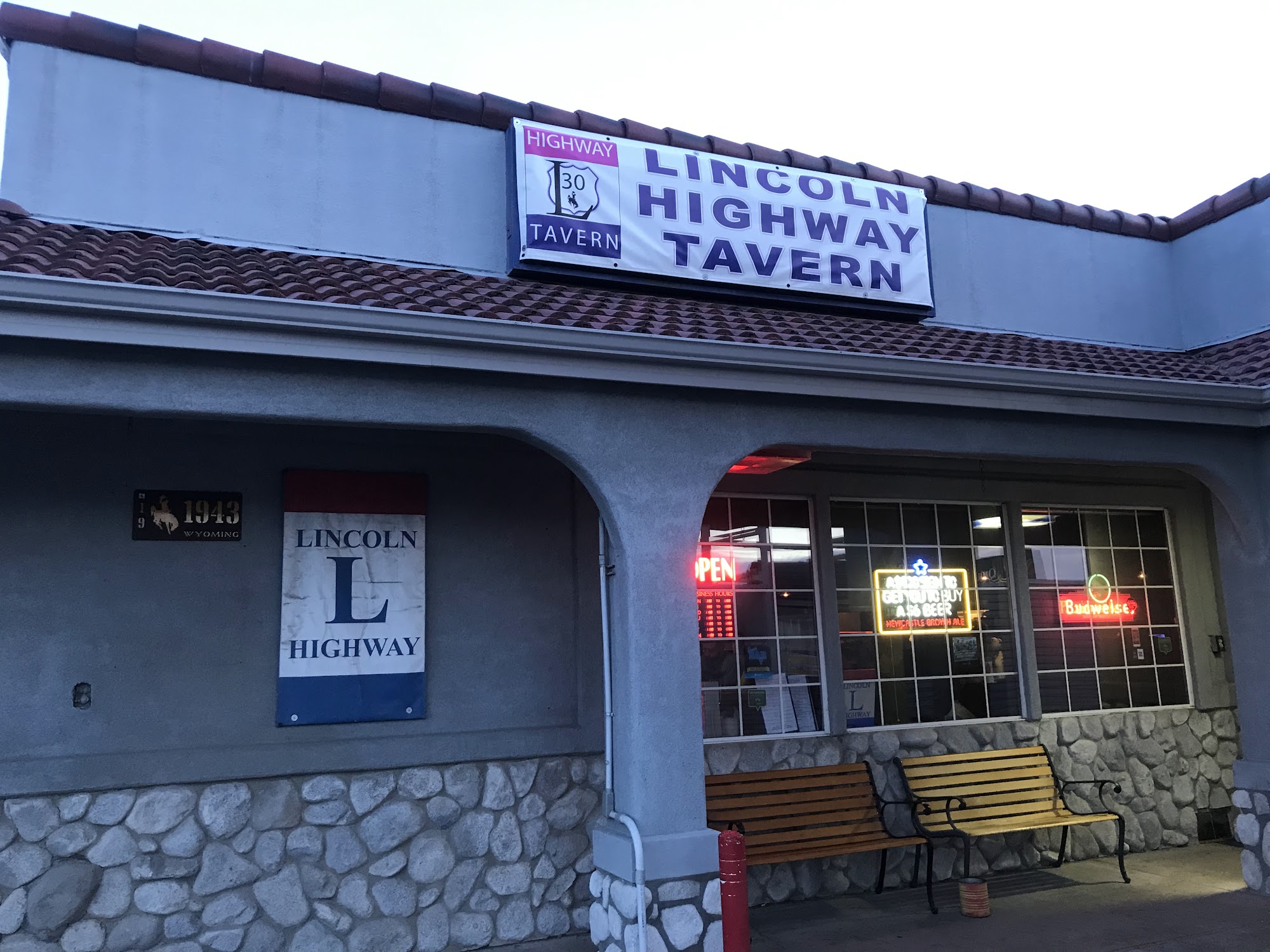 Lincoln Highway Tavern