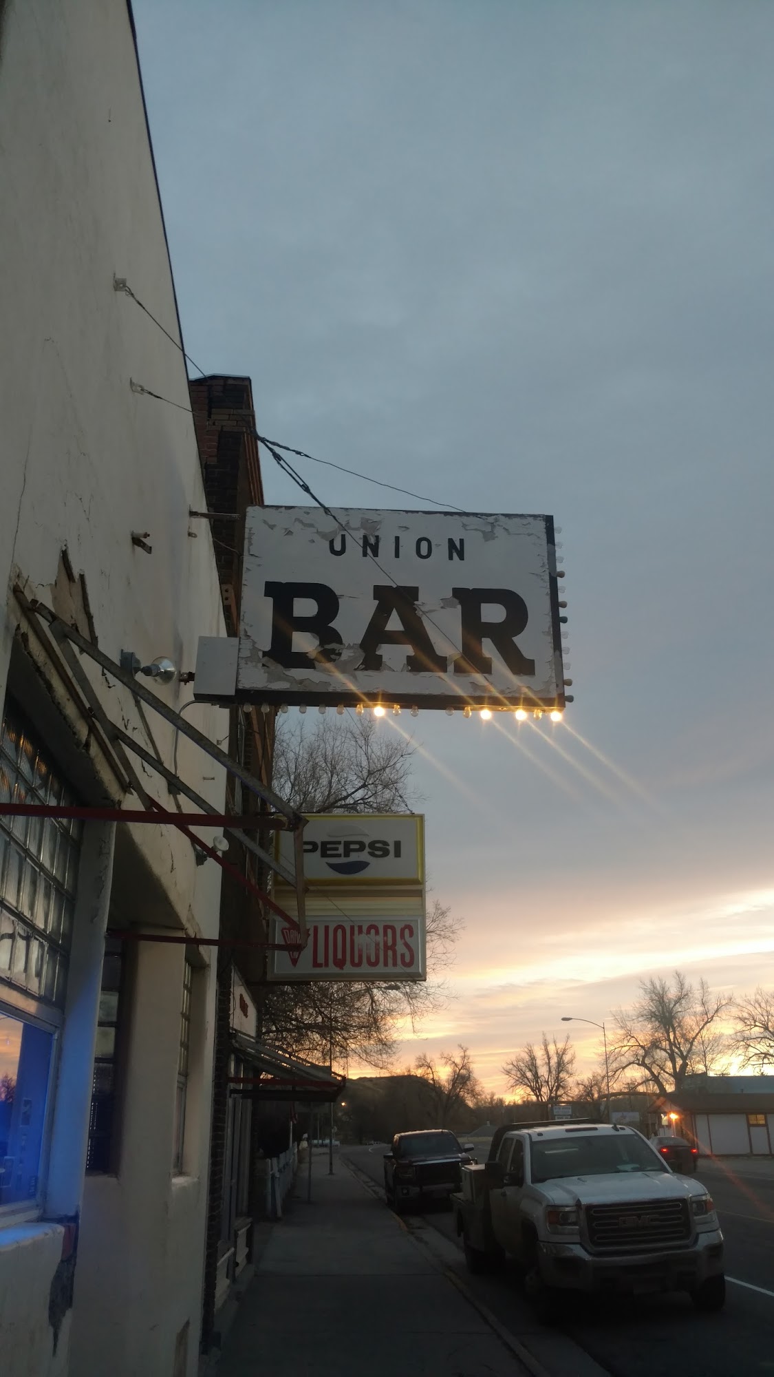 Union Bar & Grill