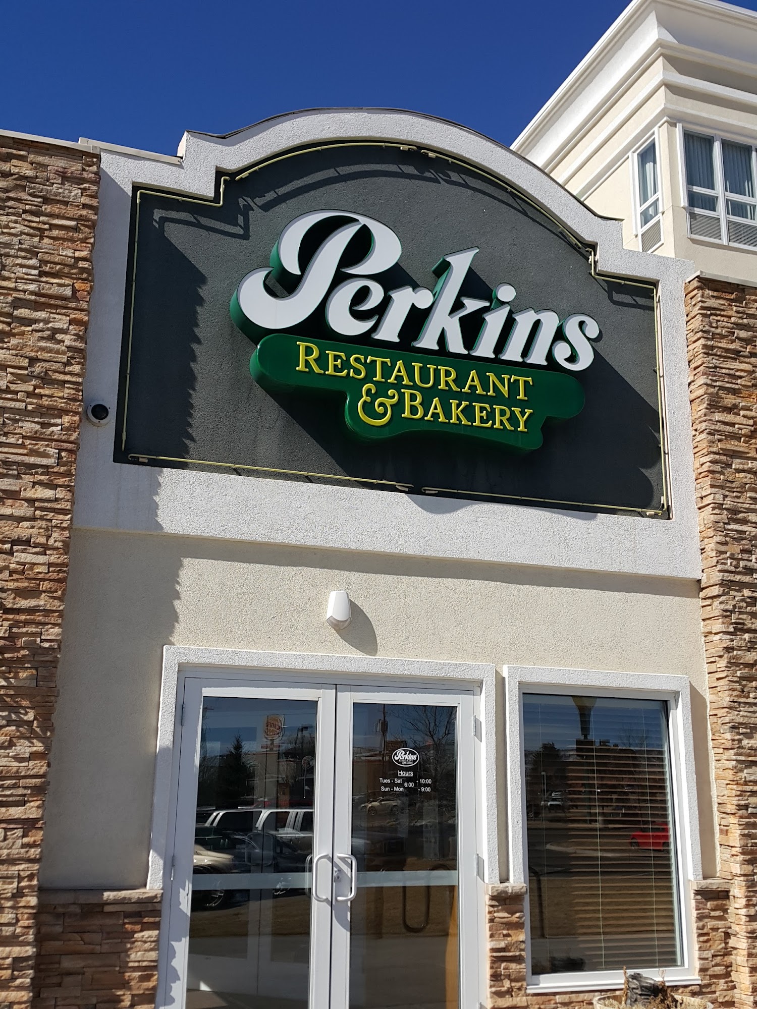 Perkins Restaurant & Bakery