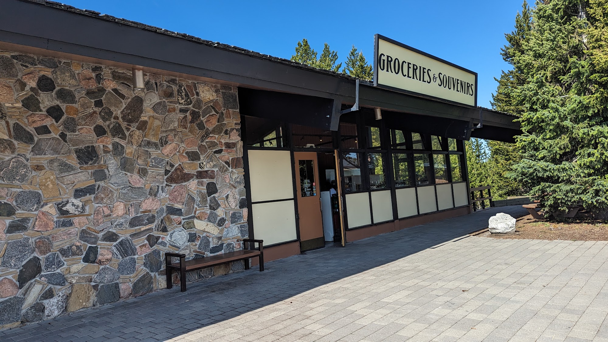 Canyon Fountain and Grill